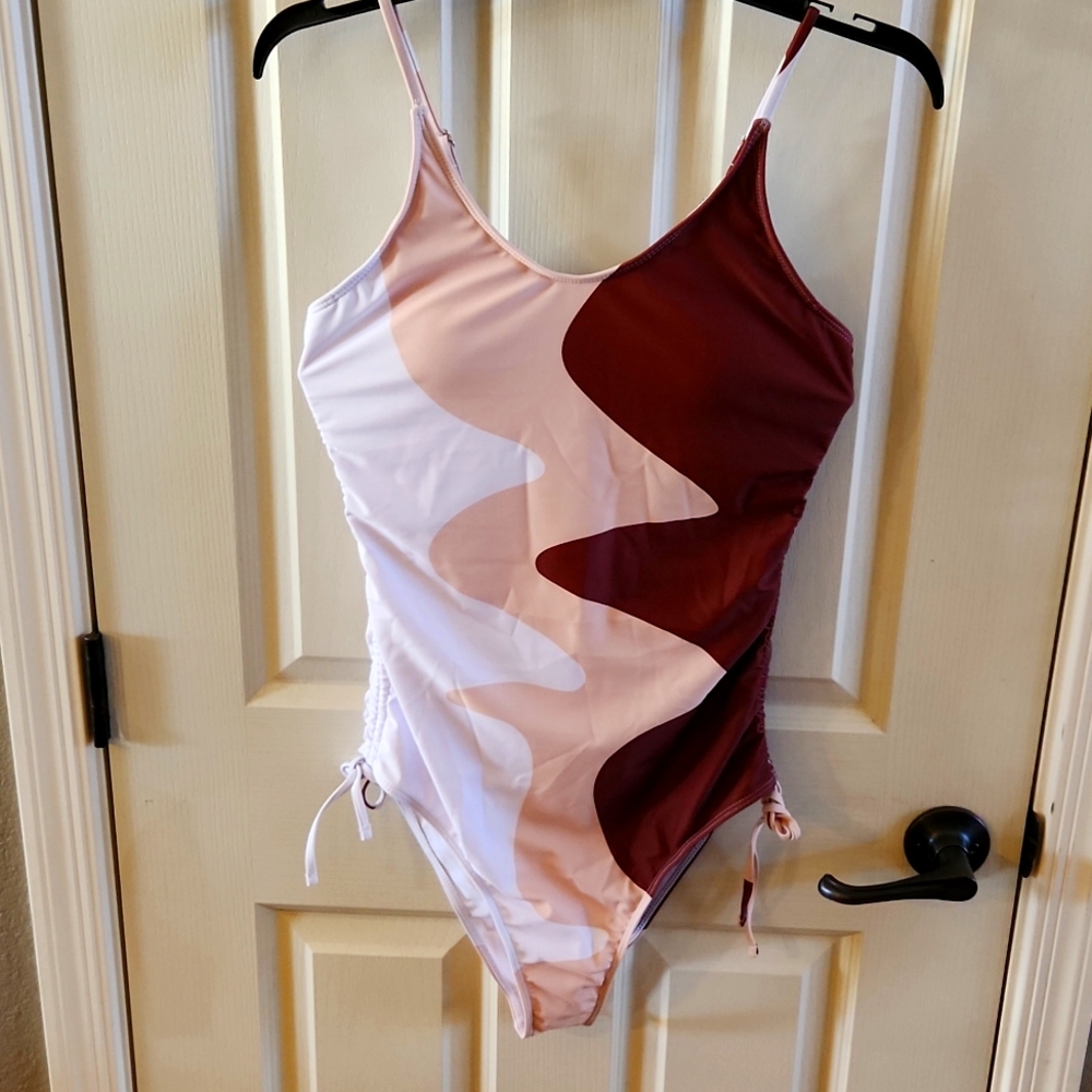 Multicolor bathing suit